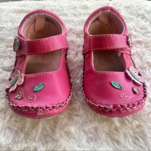 Koala Kids pink Mary Jane moccasins sz 6 soft sole - Picture 2 of 8